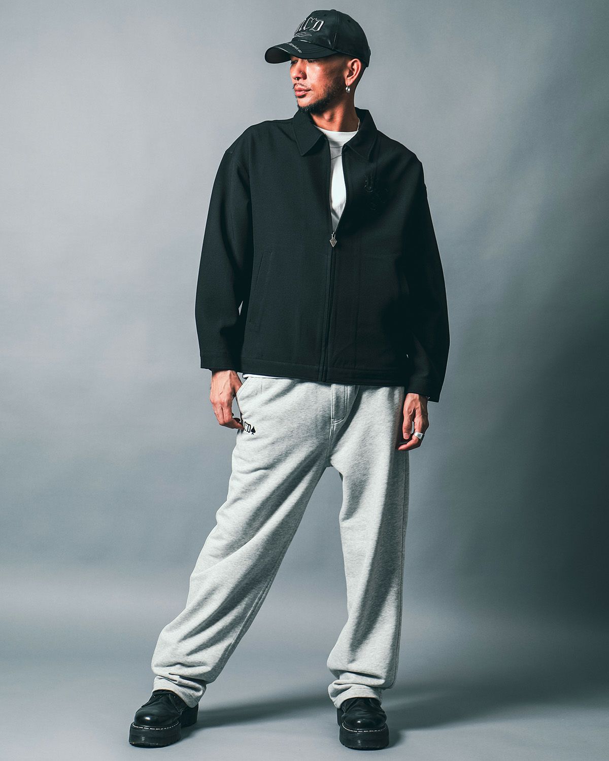 ブラック:183cm(Lサイズ着用)