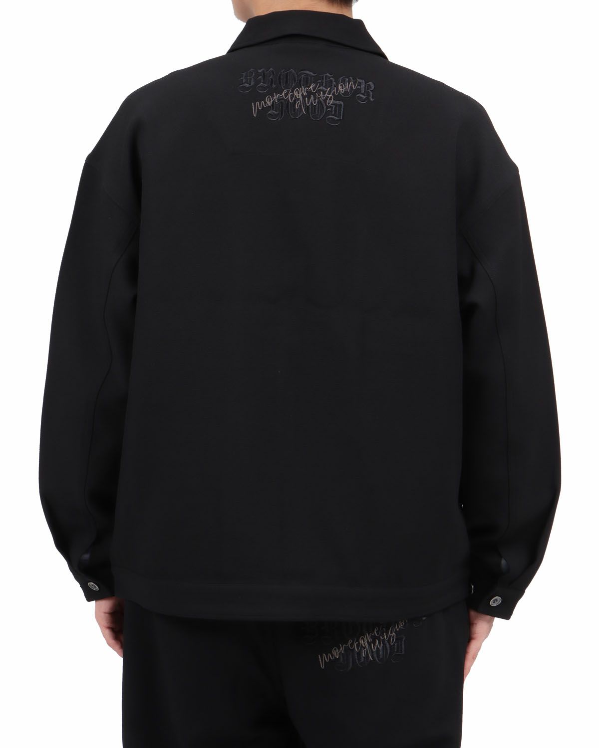 ブラック：173cm63kg(Lサイズ着用)