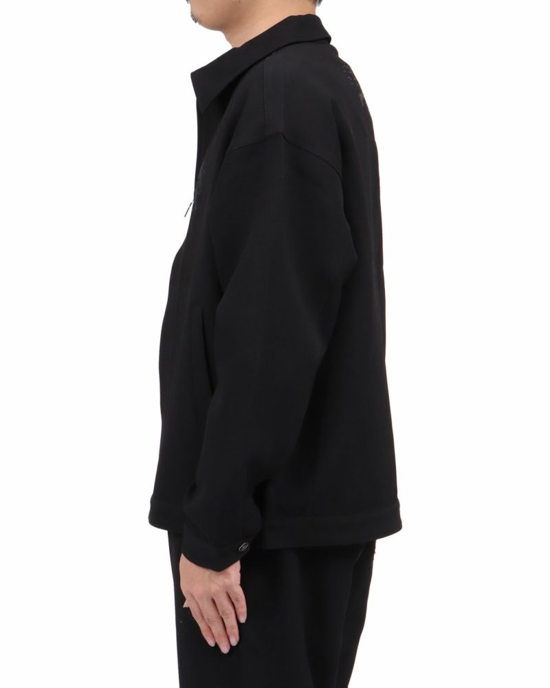 ブラック：173cm63kg(Lサイズ着用)