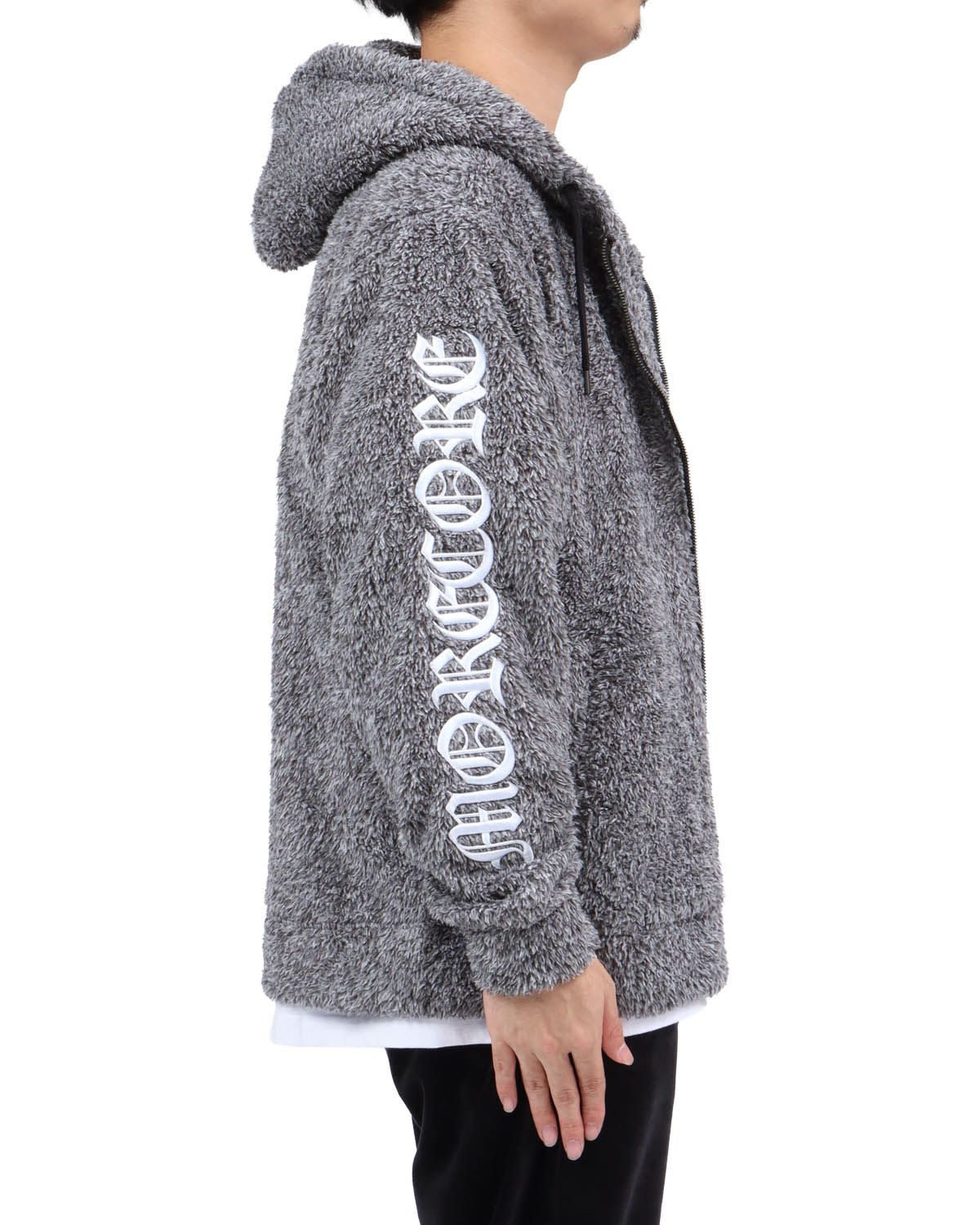 ブラック：173cm63kg(Lサイズ着用)