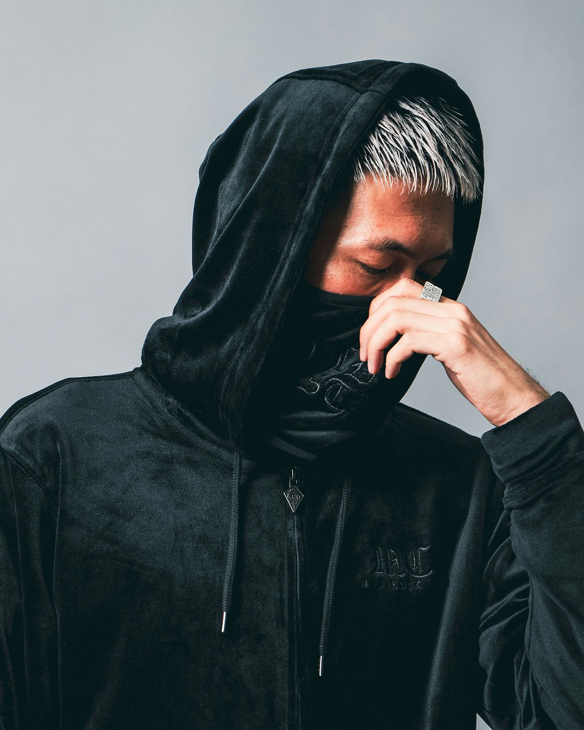 ブラック:183cm(Lサイズ着用)