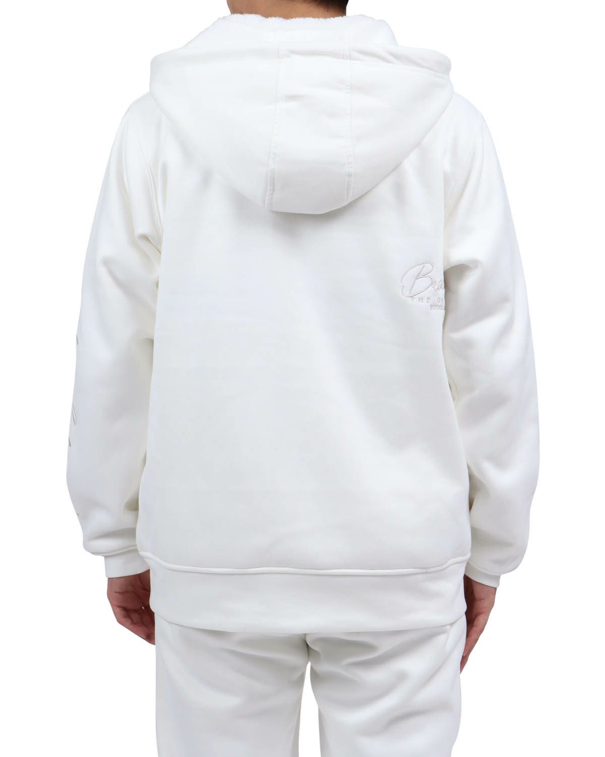 オフホワイト：173cm63kg(Lサイズ着用)