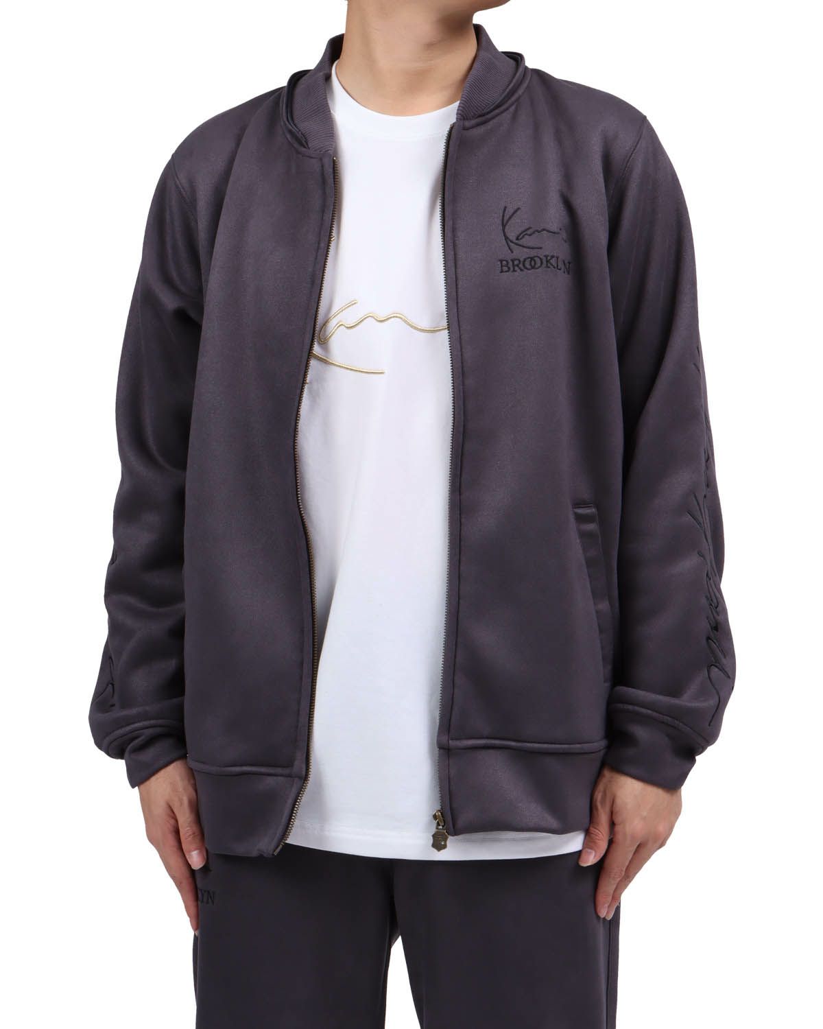 グレー：173cm63kg(Lサイズ着用)フードなし仕様