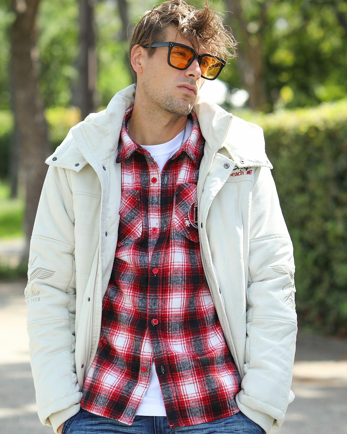 オフホワイト：183cm/70kg(Lサイズ着用)