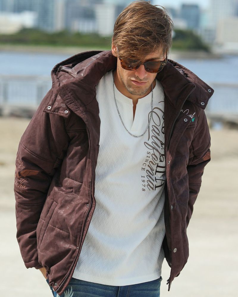 チョコレート：183cm/70kg(Lサイズ着用)