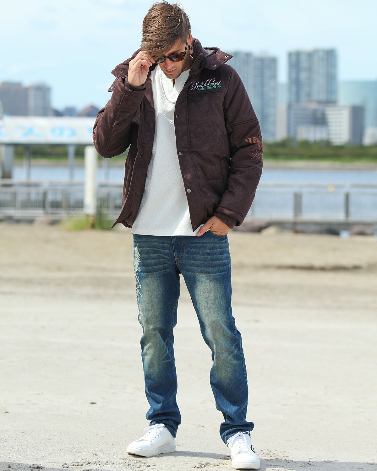 チョコレート：183cm/70kg(Lサイズ着用)