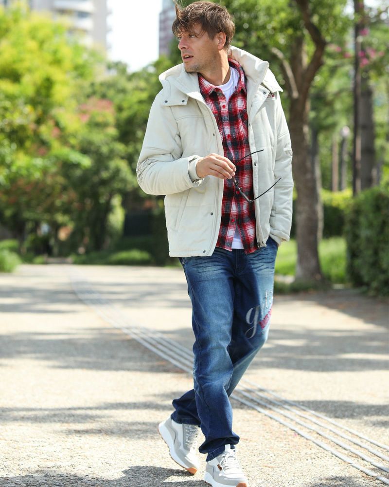 オフホワイト：183cm/70kg(Lサイズ着用)