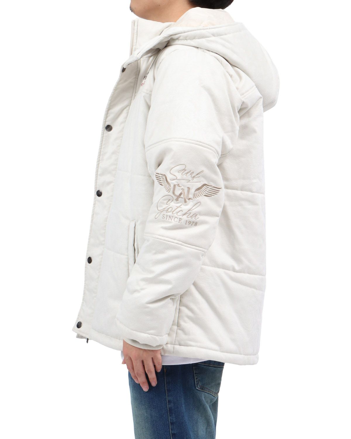 オフホワイト：173cm63kg(Lサイズ着用)