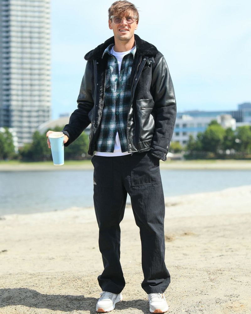 ブラック：183cm/70kg(Lサイズ着用)