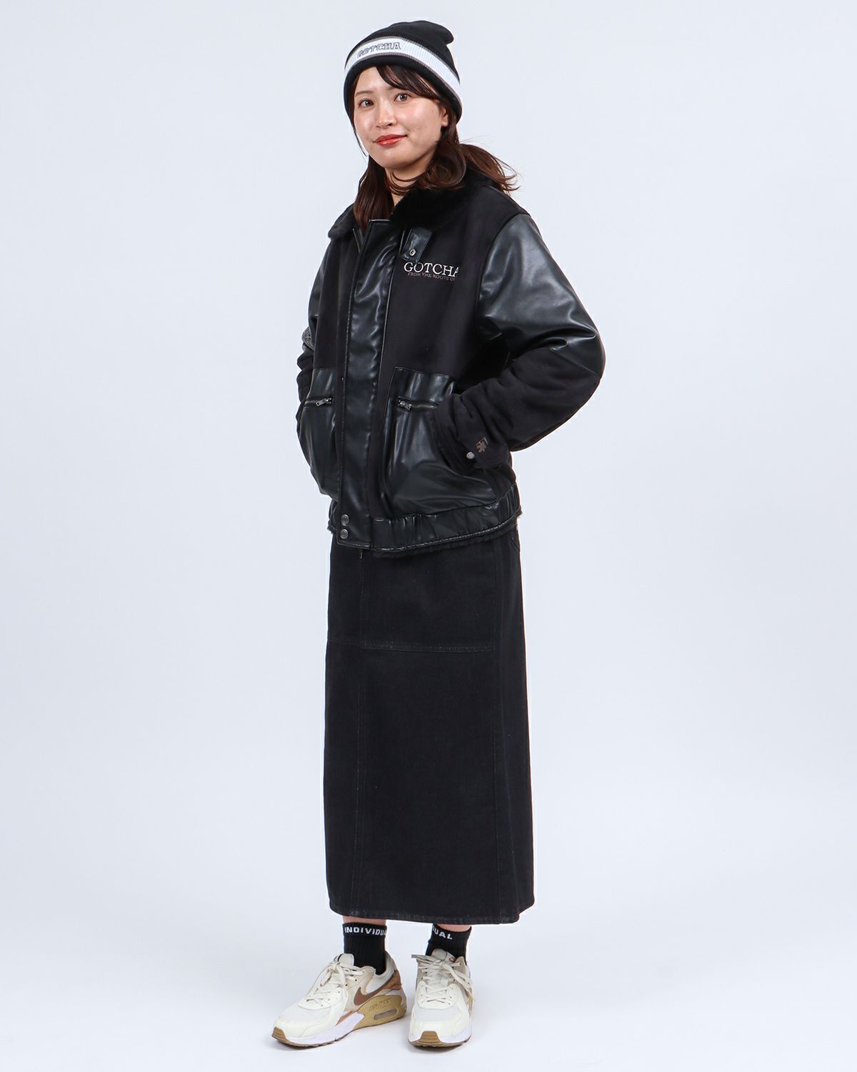 ブラック：183cm/70kg(Lサイズ着用)