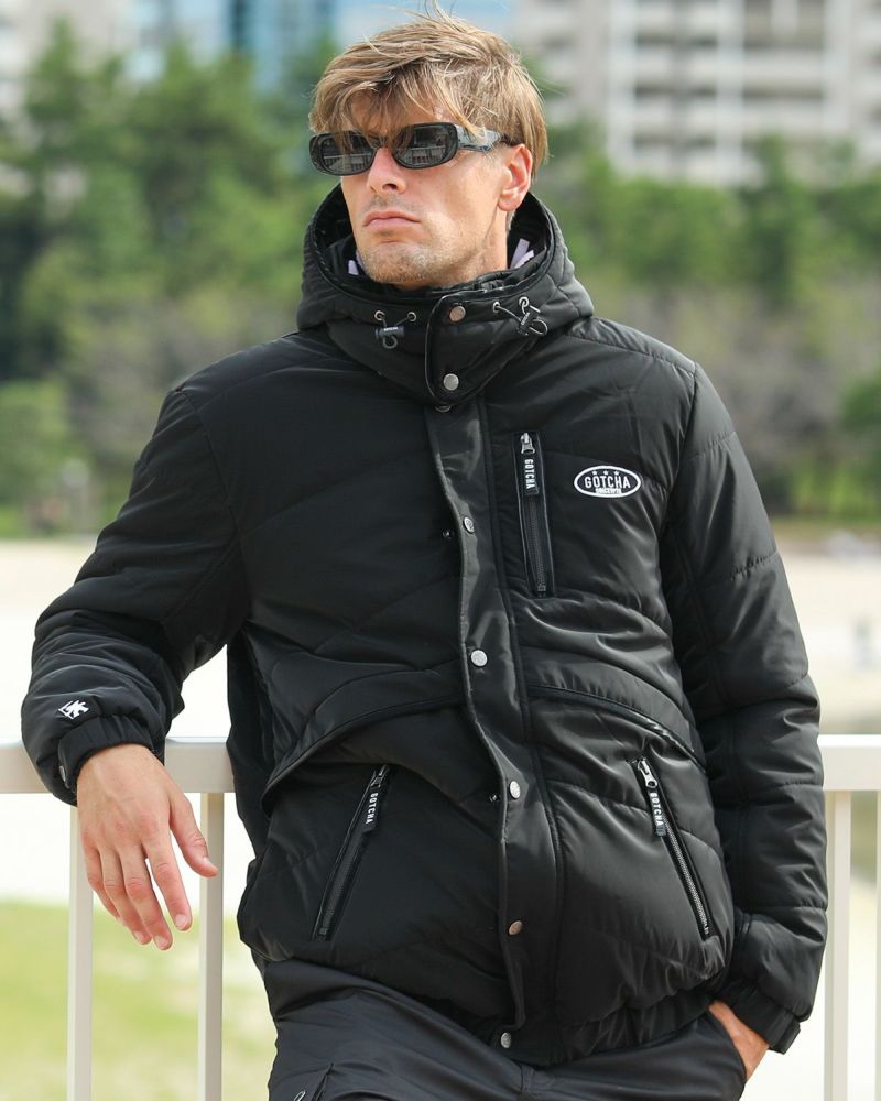 ブラック：183cm/70kg(Lサイズ着用)