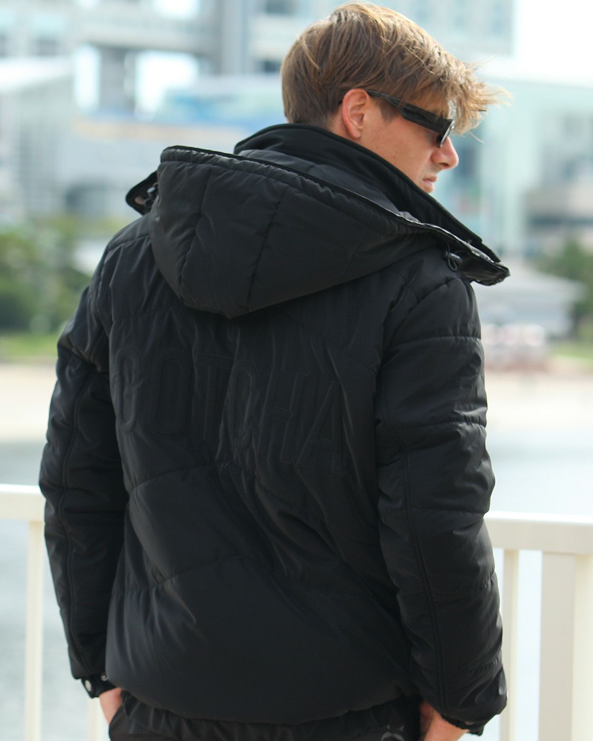 ブラック：183cm/70kg(Lサイズ着用)