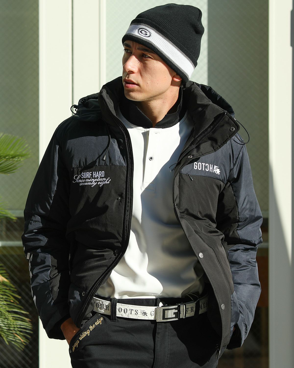 ブラック：180cm/70kg(Lサイズ着用)