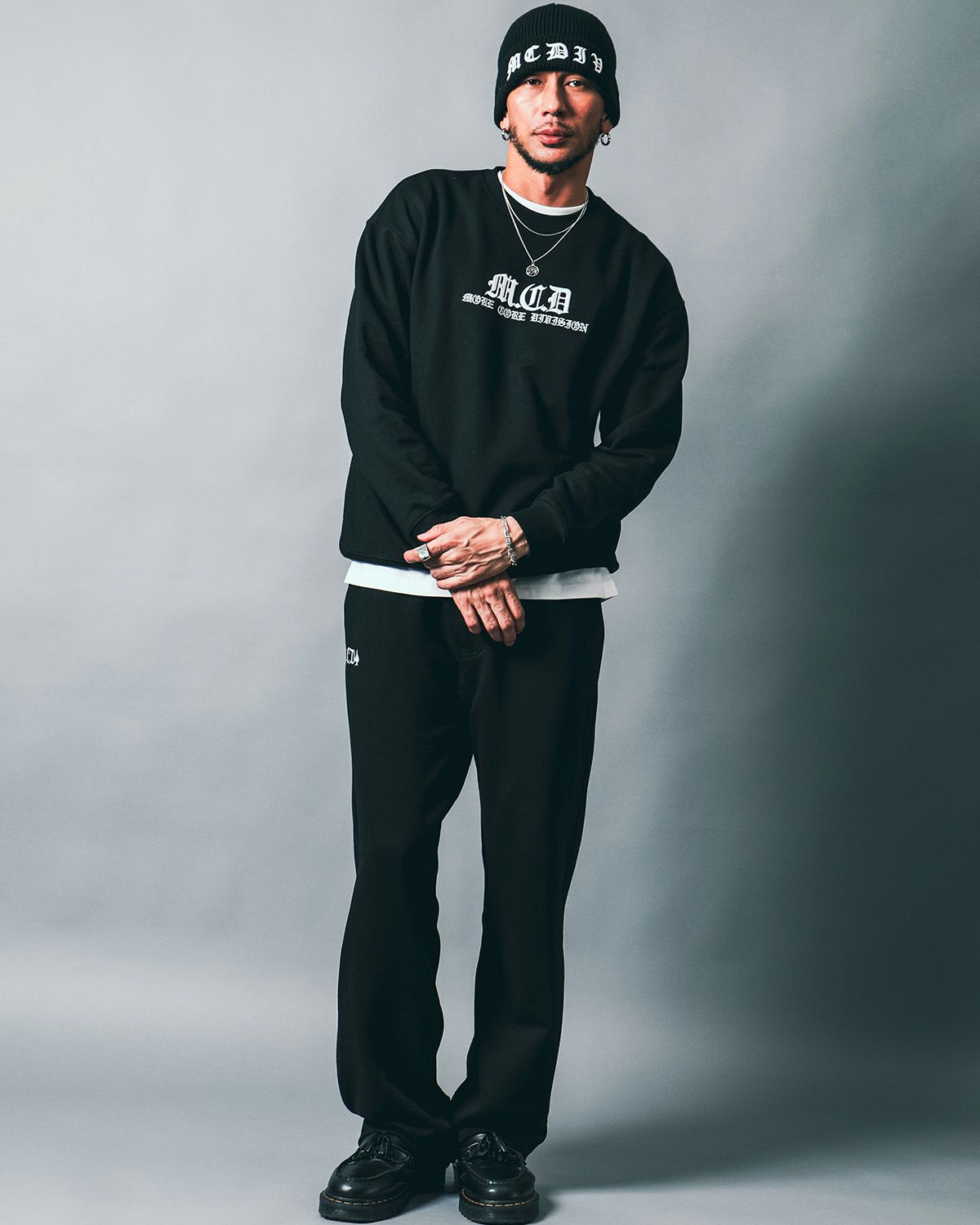 ブラック:183cm(Lサイズ着用)