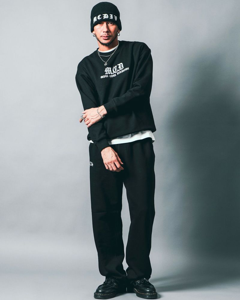 ブラック:183cm(Lサイズ着用)