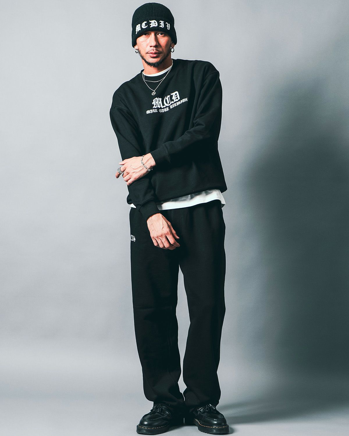 ブラック:183cm(Lサイズ着用)