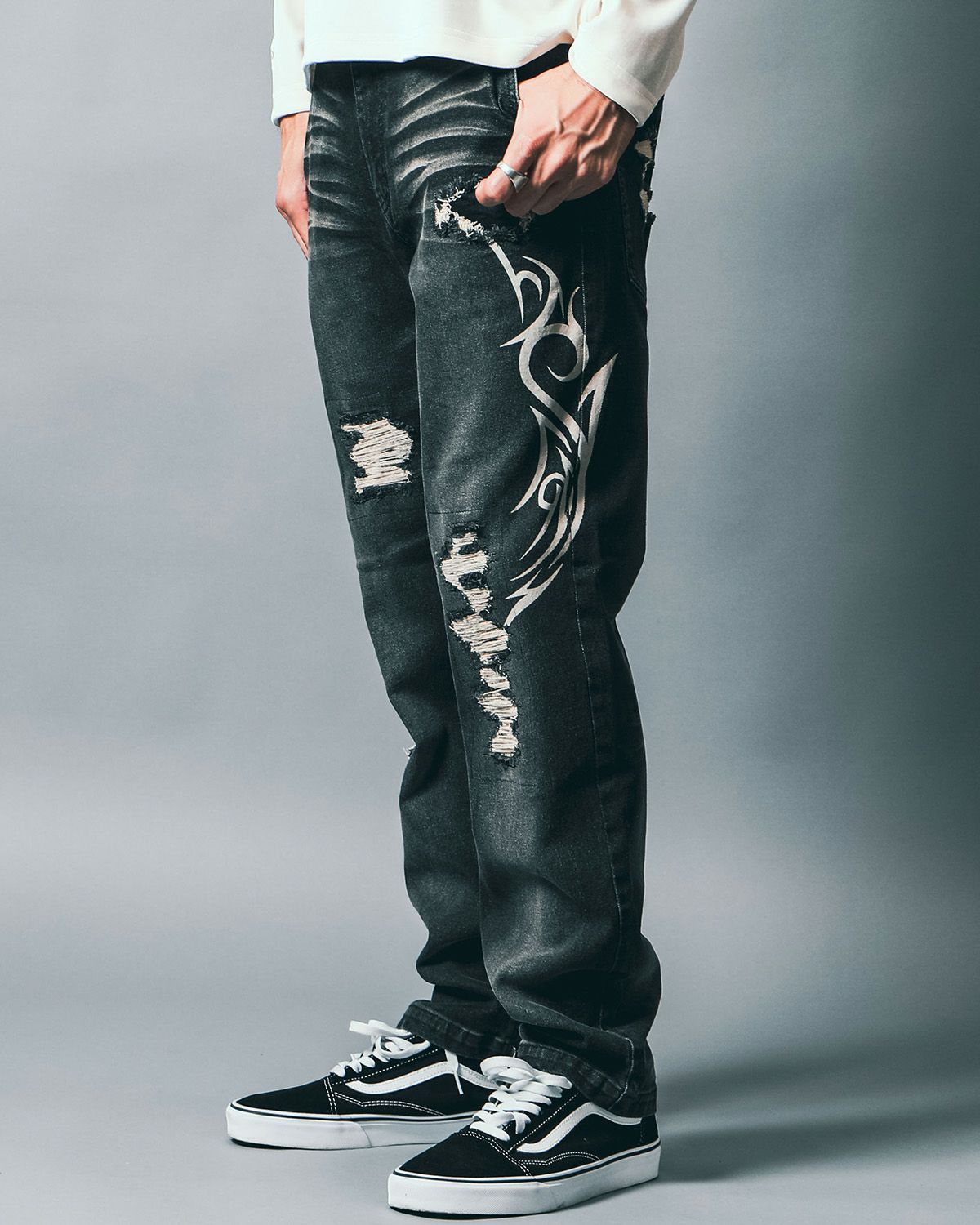 ブラック:183cm(Lサイズ着用)