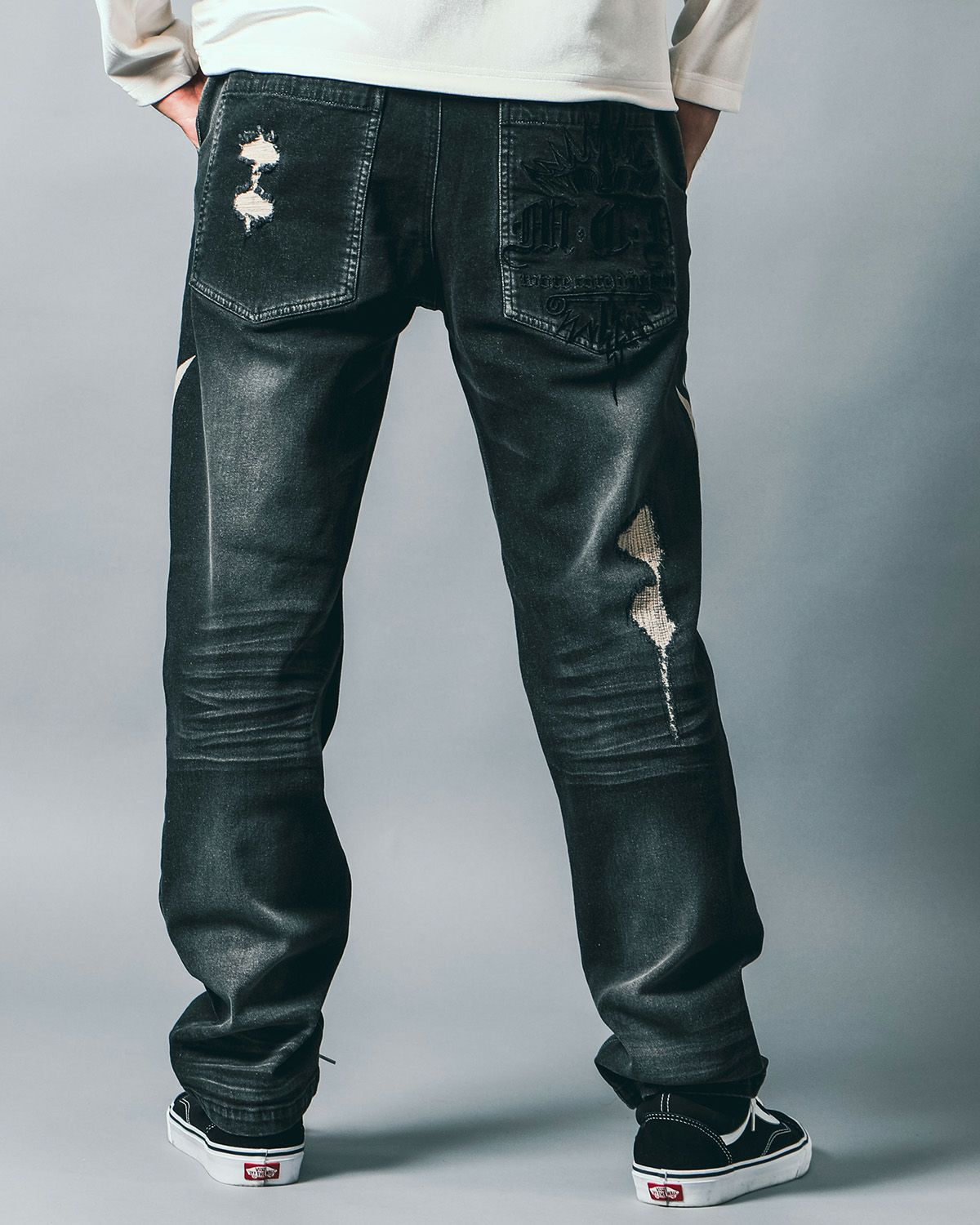 ブラック:183cm(Lサイズ着用)