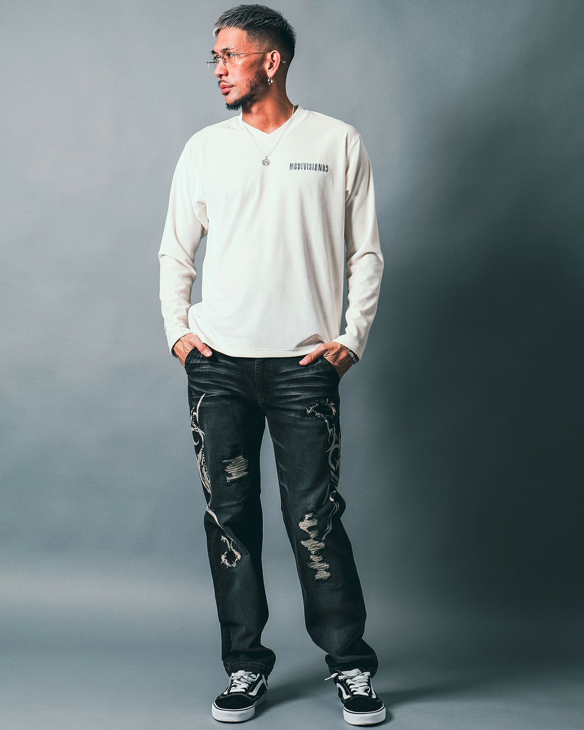 ブラック:183cm(Lサイズ着用)