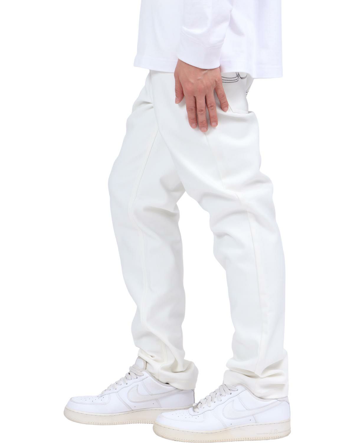 ホワイト：174cm62kg(Lサイズ着用)