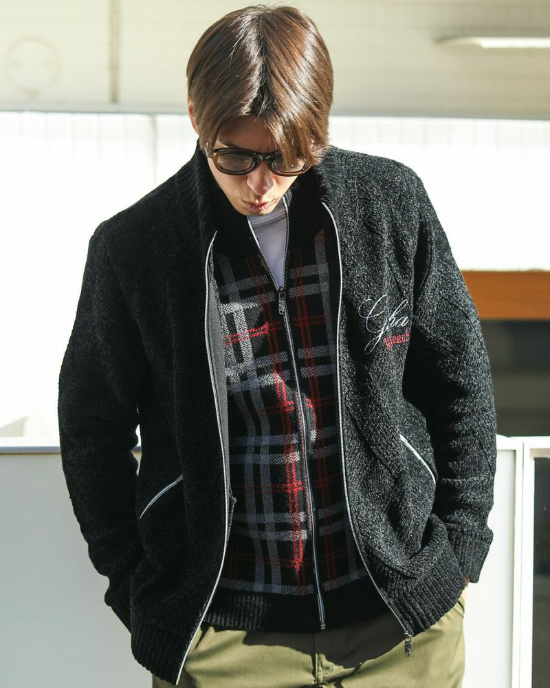 ブラック：180cm/70kg(Lサイズ着用)