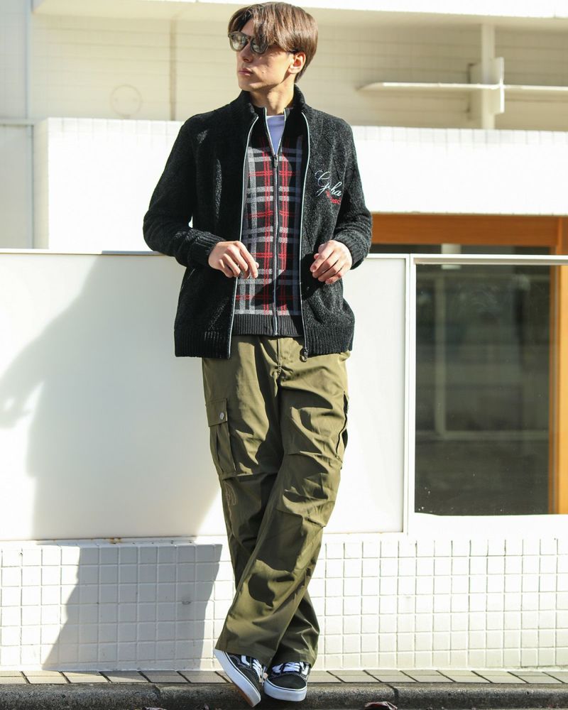 ブラック：180cm/70kg(Lサイズ着用)