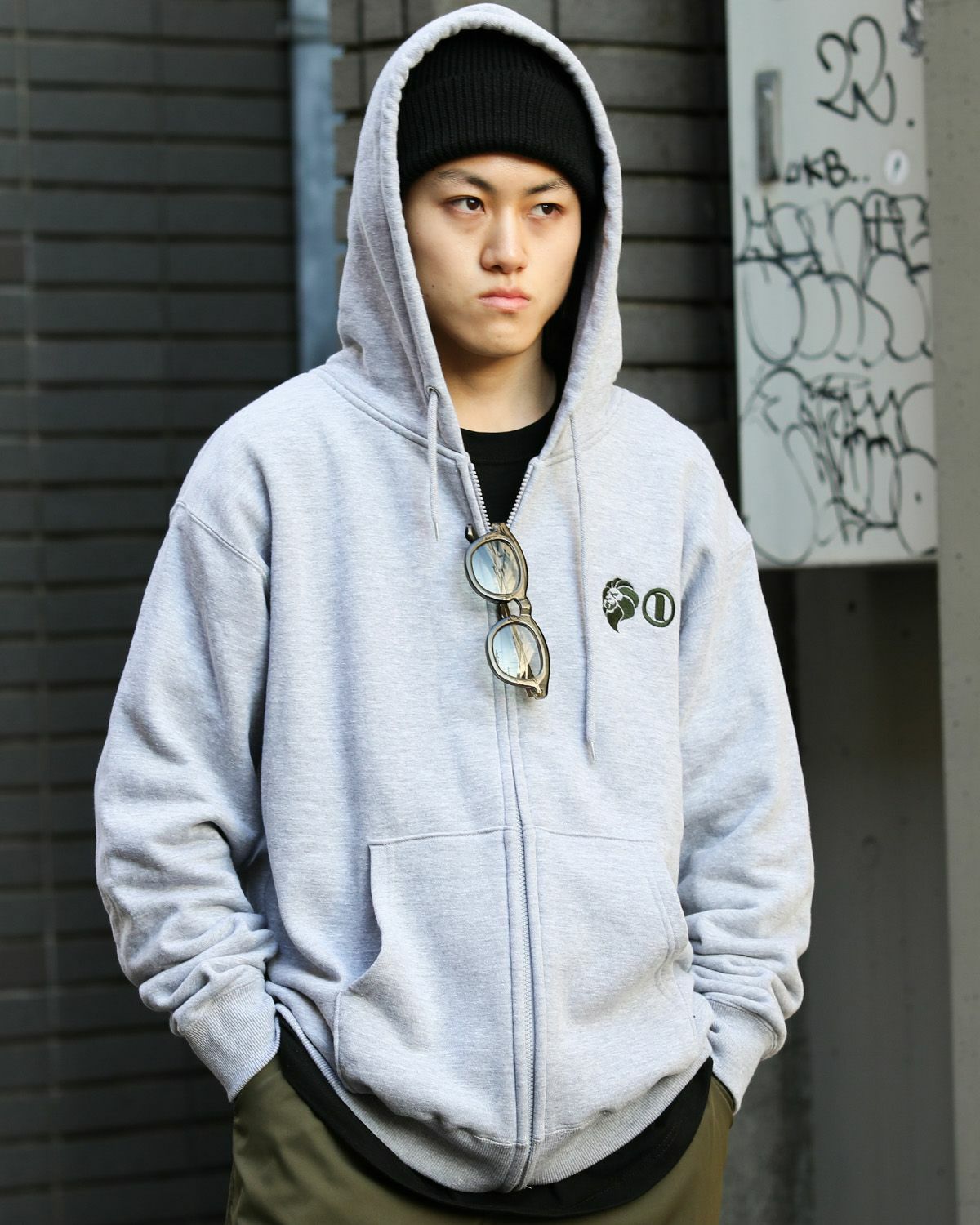 杢グレー：168cm/55kg(Lサイズ着用)