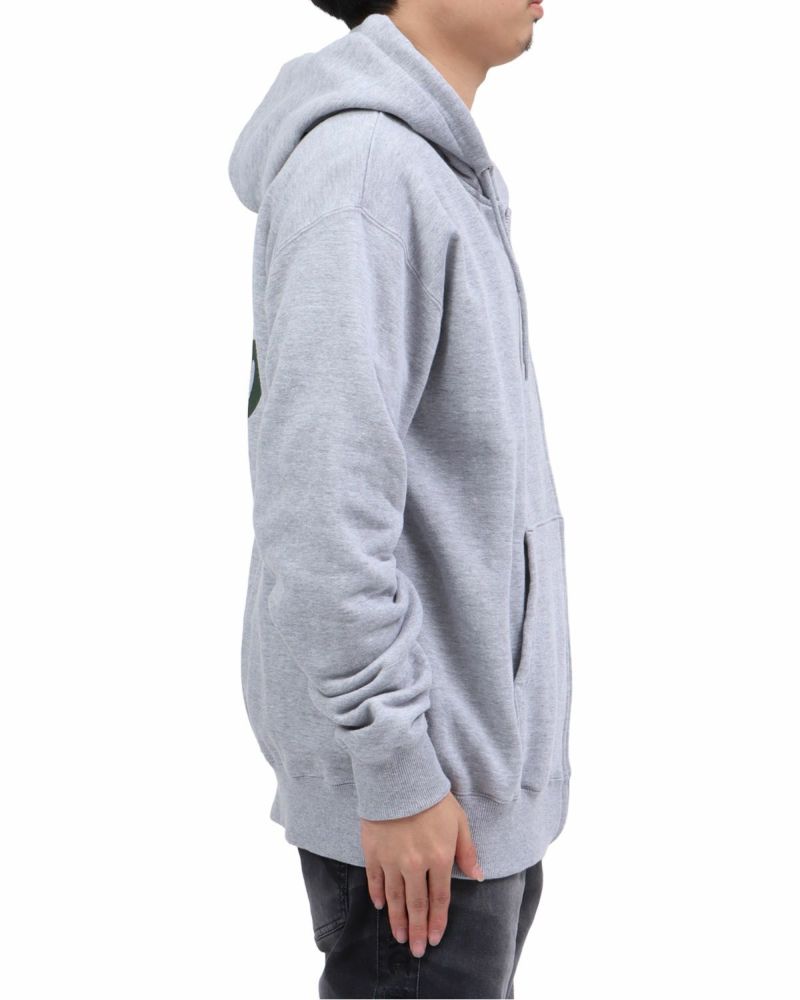 グレー：173cm63kg(Lサイズ着用)