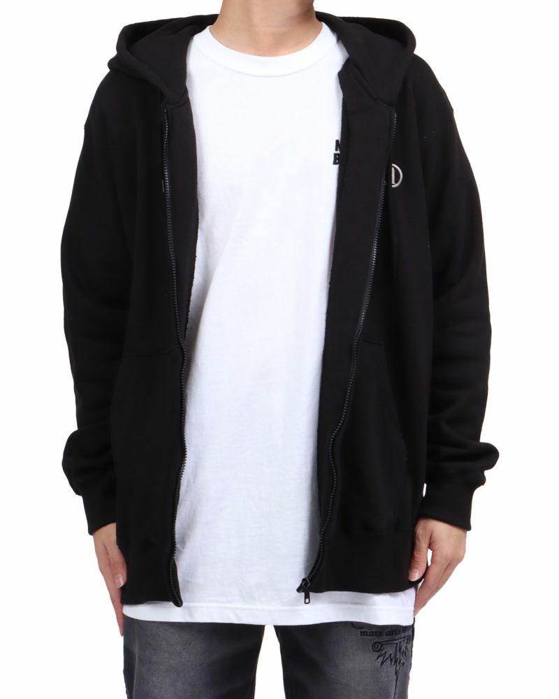 ブラック：173cm63kg(Lサイズ着用)