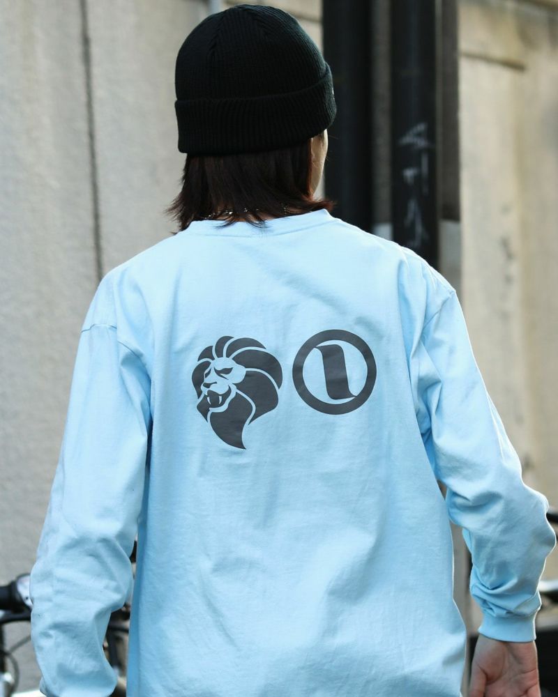 ライトブルー：168cm/55kg(Lサイズ着用)