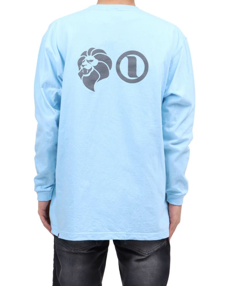 ライトブルー：173cm63kg(Lサイズ着用)