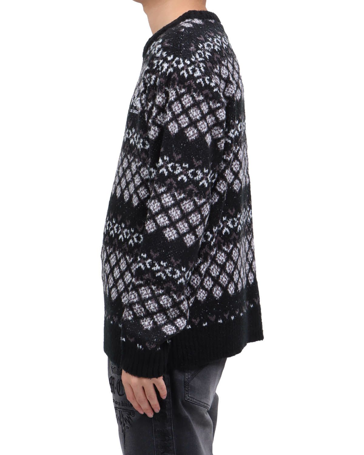 ブラック：173cm63kg(Lサイズ着用)