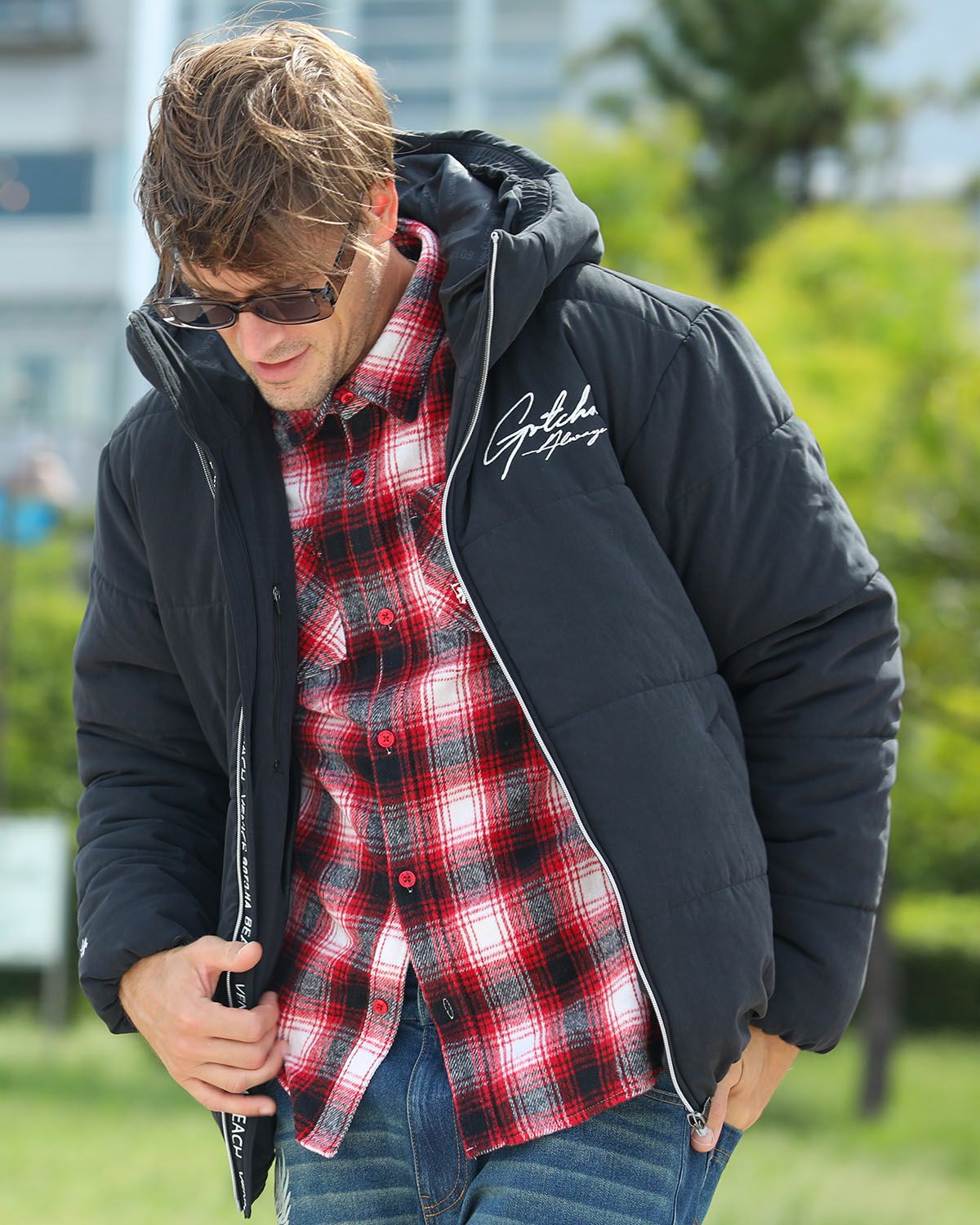 ブラック：183cm/70kg(Lサイズ着用)