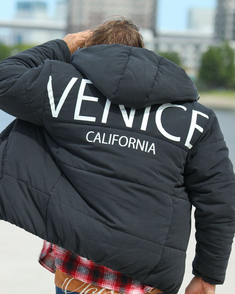 ブラック：183cm/70kg(Lサイズ着用)