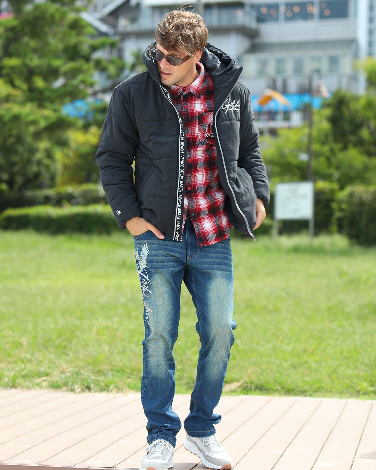 ブラック：183cm/70kg(Lサイズ着用)