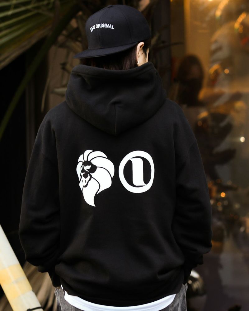 ブラック：168cm/55kg(Lサイズ着用)