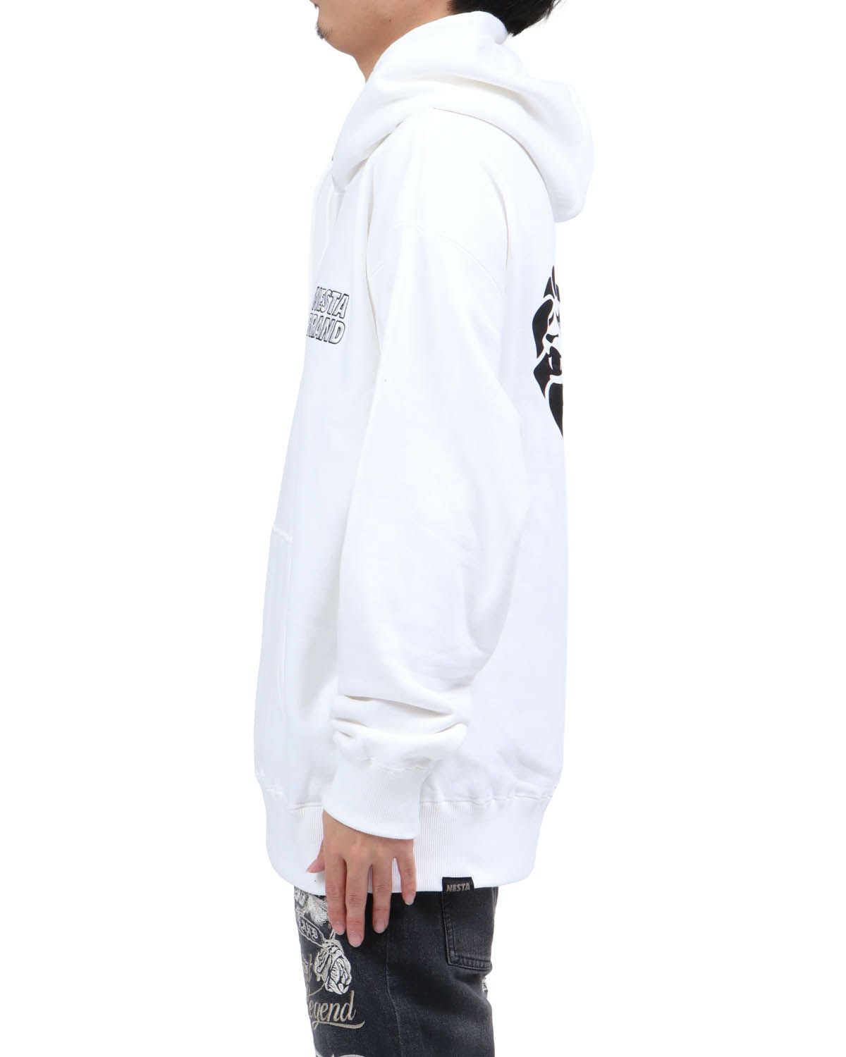 ホワイト：173cm63kg(Lサイズ着用)