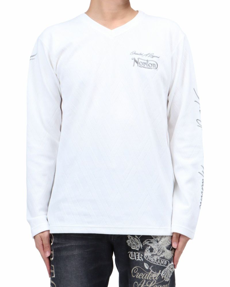 ホワイト：173cm63kg(Lサイズ着用)