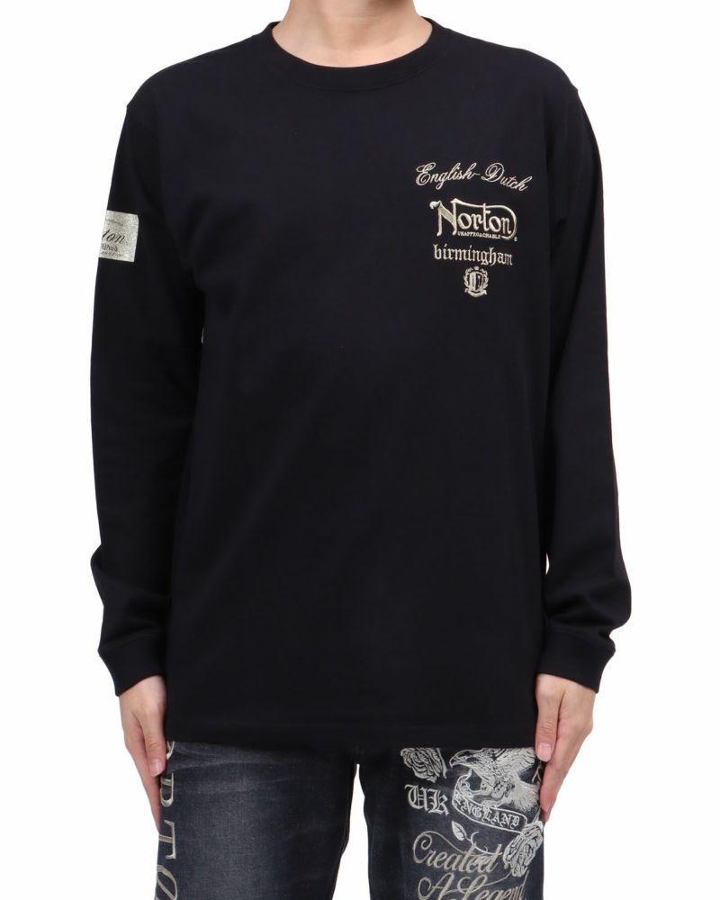 ゴールド：173cm63kg(Lサイズ着用)