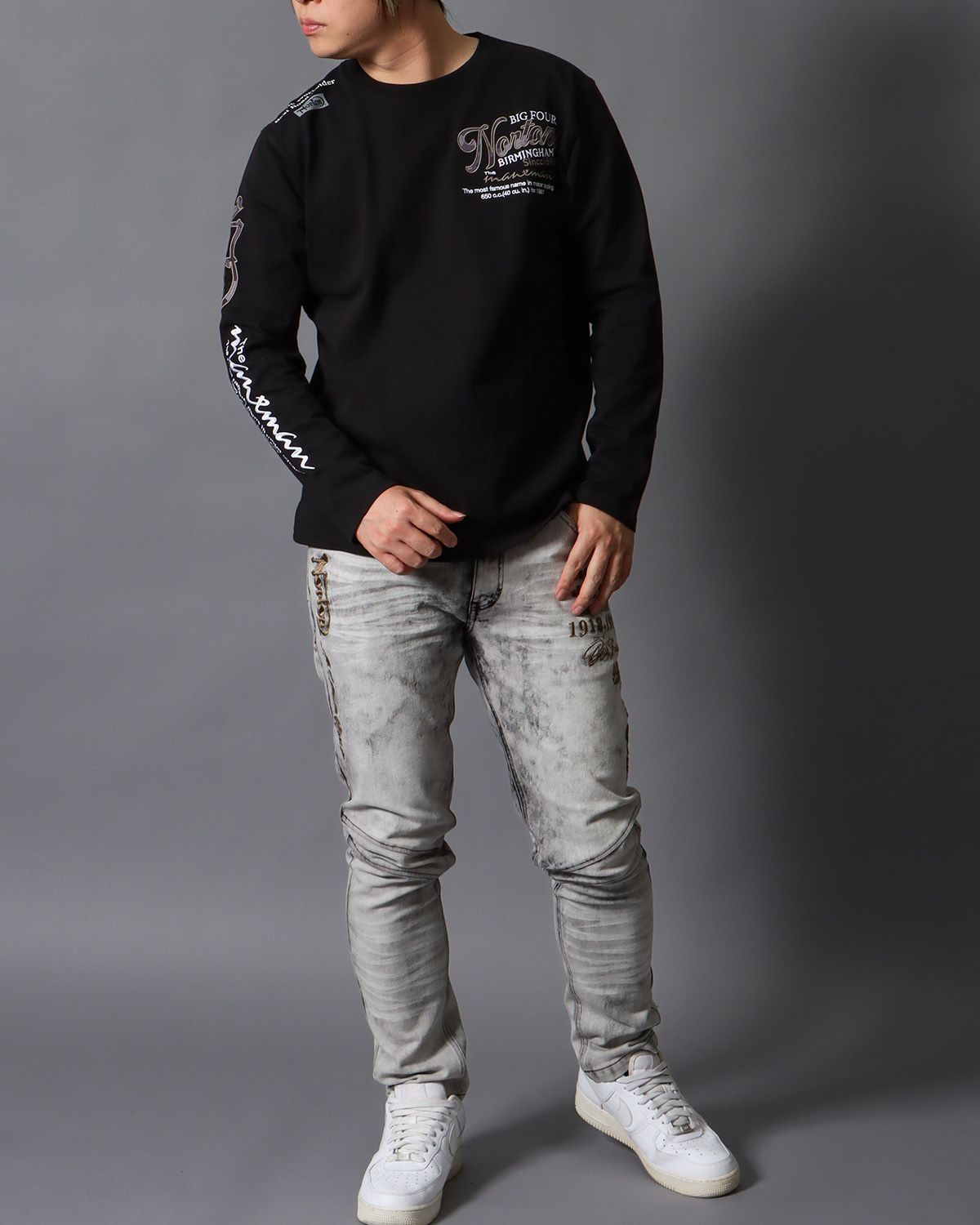 ブラック：178cm/75kg(Lサイズ着用)