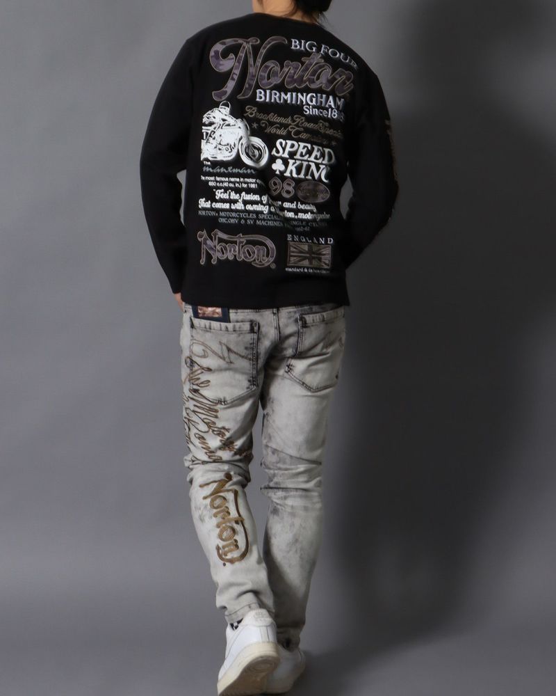 ブラック：178cm/75kg(Lサイズ着用)