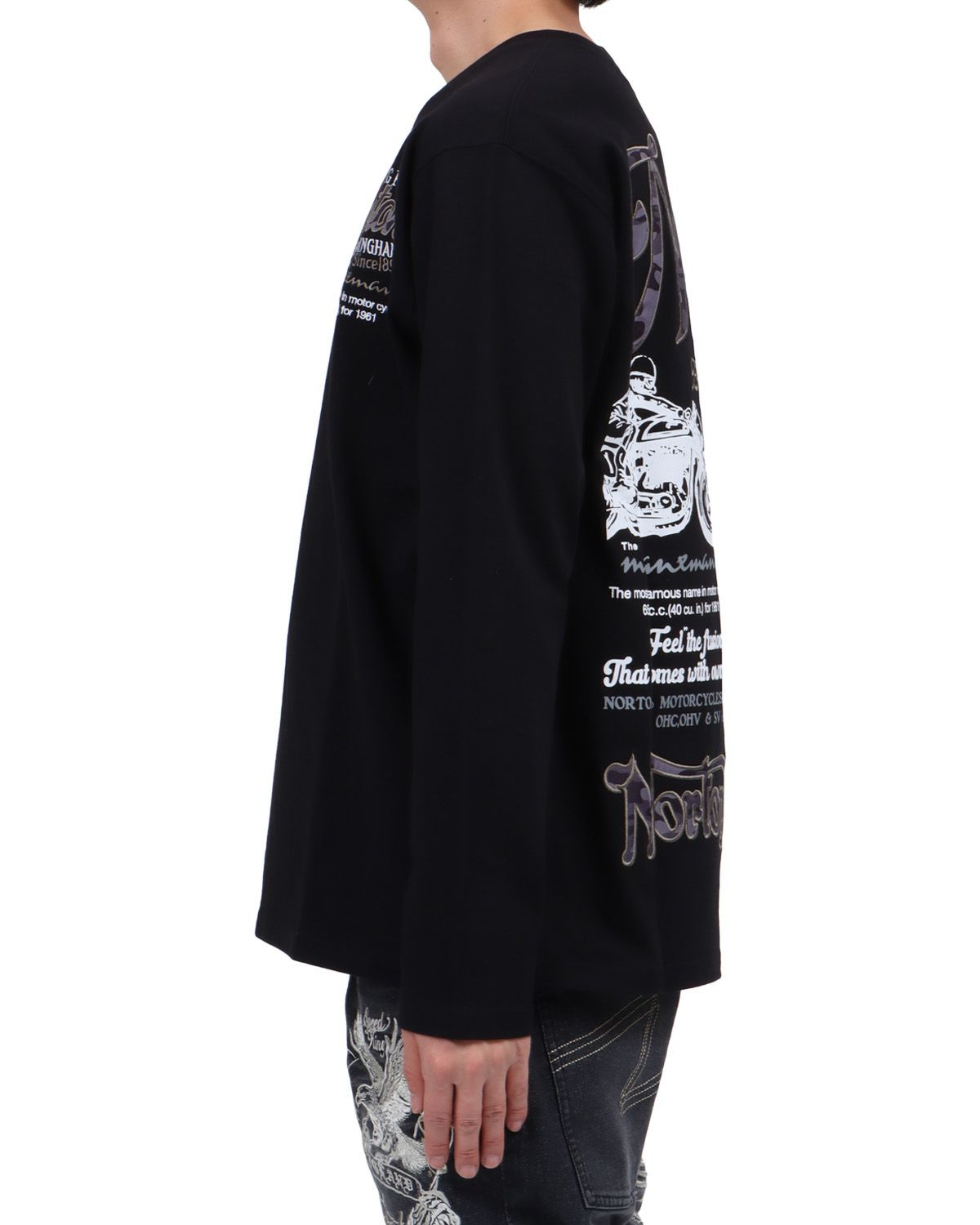 ブラック：174cm62kg(Lサイズ着用)