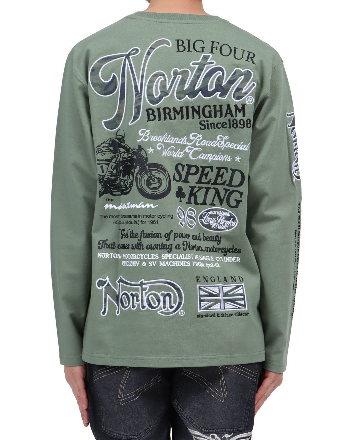 グリーングレー：174cm62kg(Lサイズ着用)