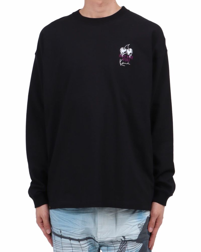 ブラック：174cm62kg(Lサイズ着用)