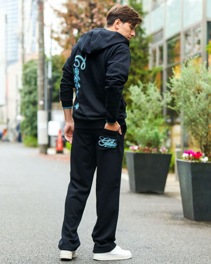 ブラック：180cm/70kg(Lサイズ着用)