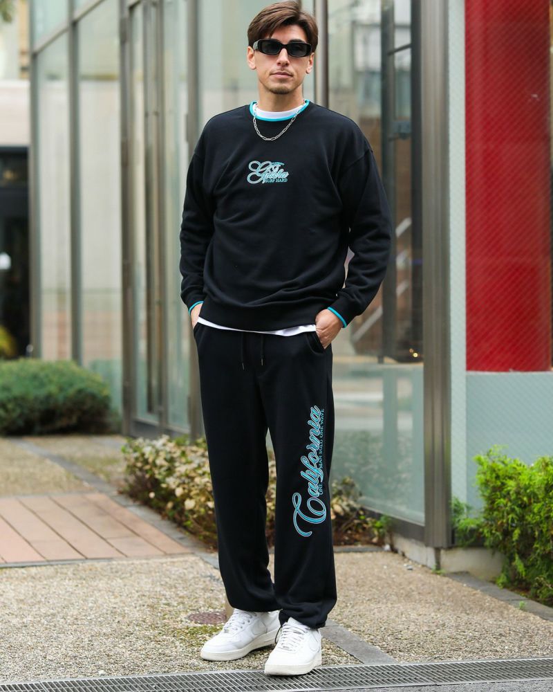 ブラック：180cm/70kg(Lサイズ着用)