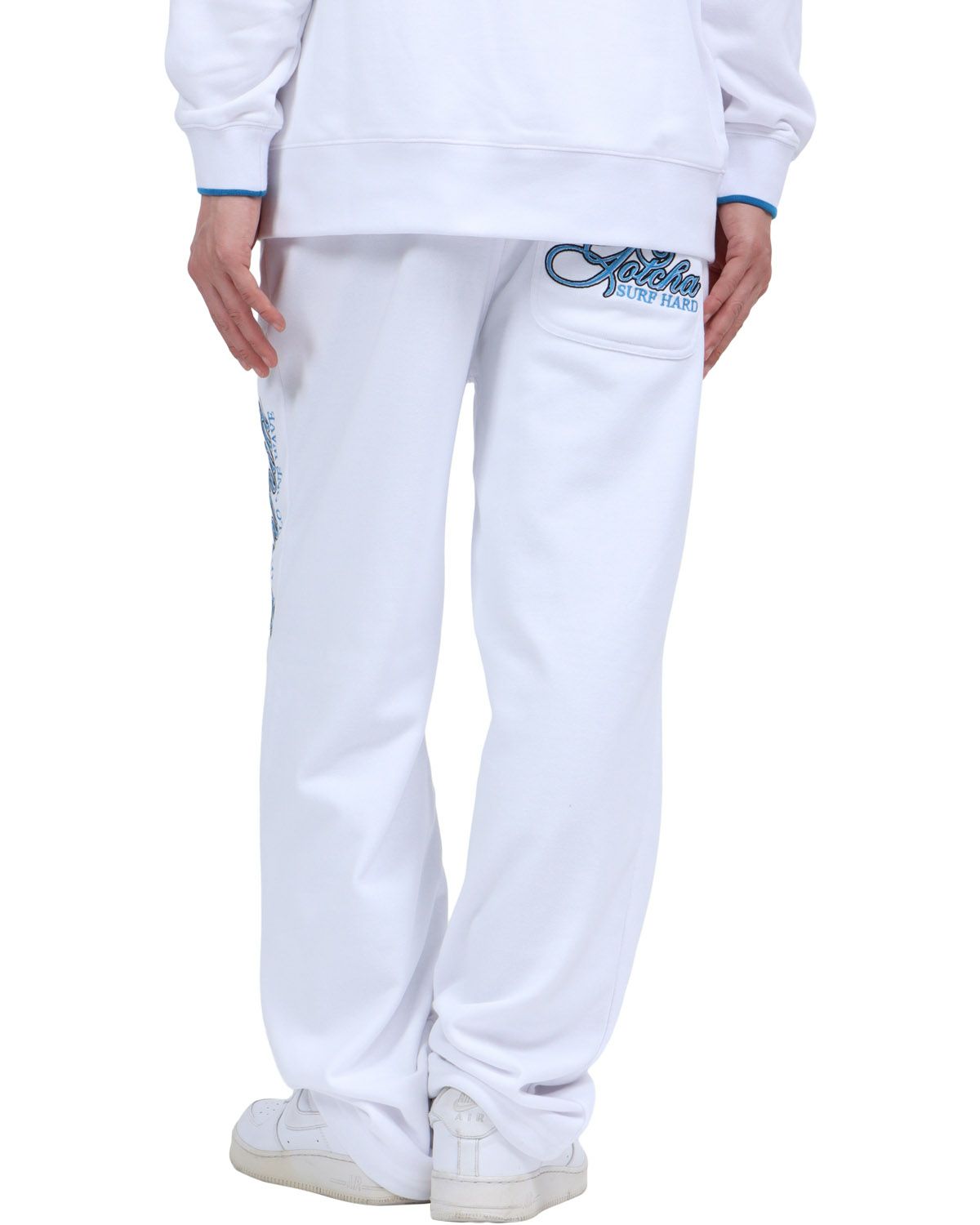 ホワイト：174cm62kg(Lサイズ着用)