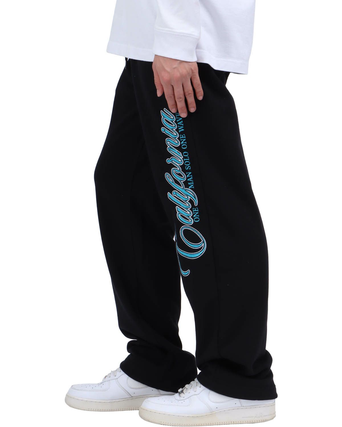 ブラック：174cm62kg(Lサイズ着用)