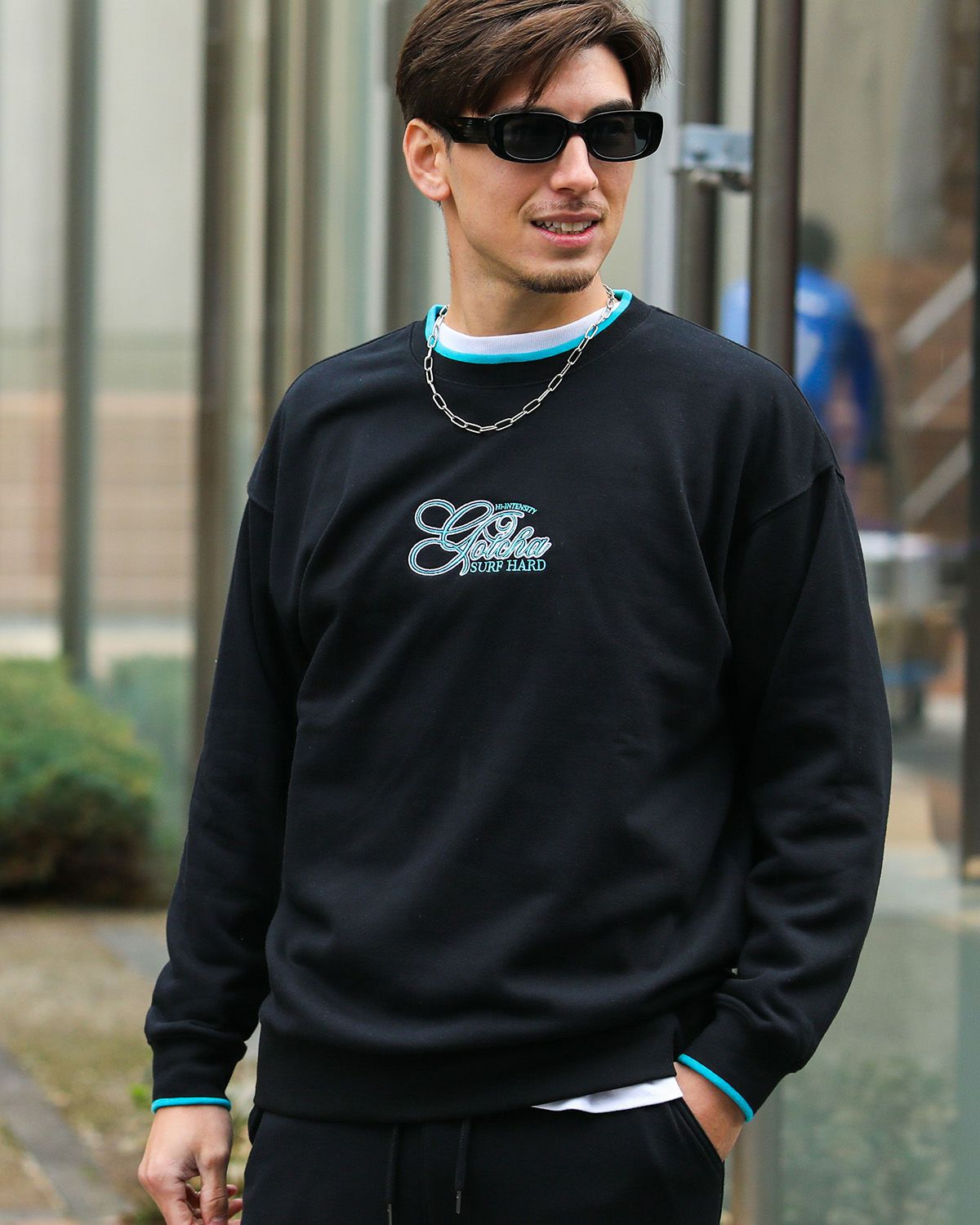 リミテッド カラーロゴ トレーナー