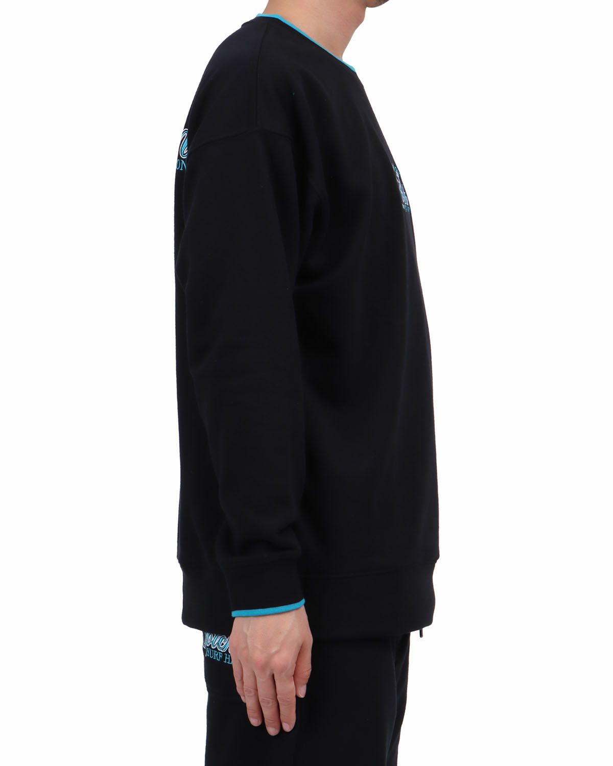 ブラック：174cm62kg(Lサイズ着用)